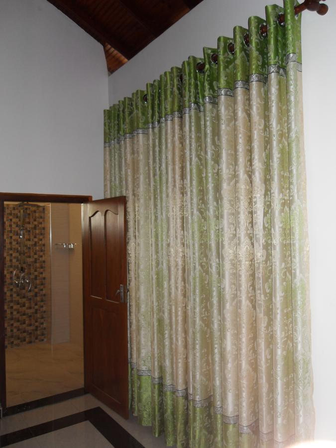 Bee Nest Bed & Breakfast Negombo Bagian luar foto