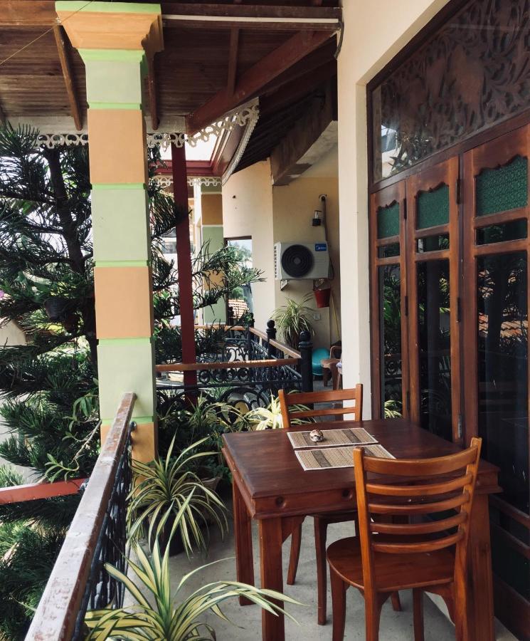 Bee Nest Bed & Breakfast Negombo Bagian luar foto